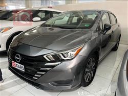 نيسان فيرسا